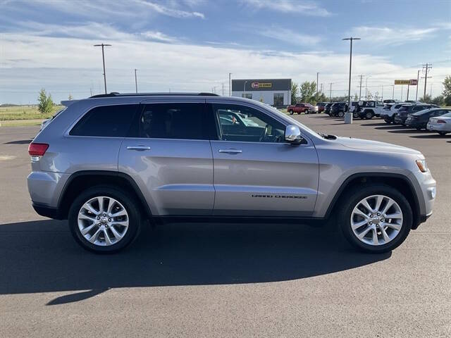 jeep grand cherokee 2017 1C4RJFBG5HC772389 image jeep grand cherokee 2017 1C4RJFBG5HC772389 image